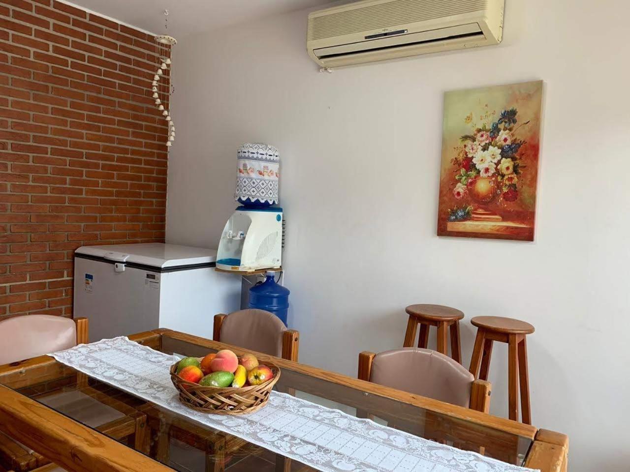 4 Suites, Ar Cond Tv, Internet, Piscina,150 Mts Praia! Aceitamos Pet! غوارويا المظهر الخارجي الصورة